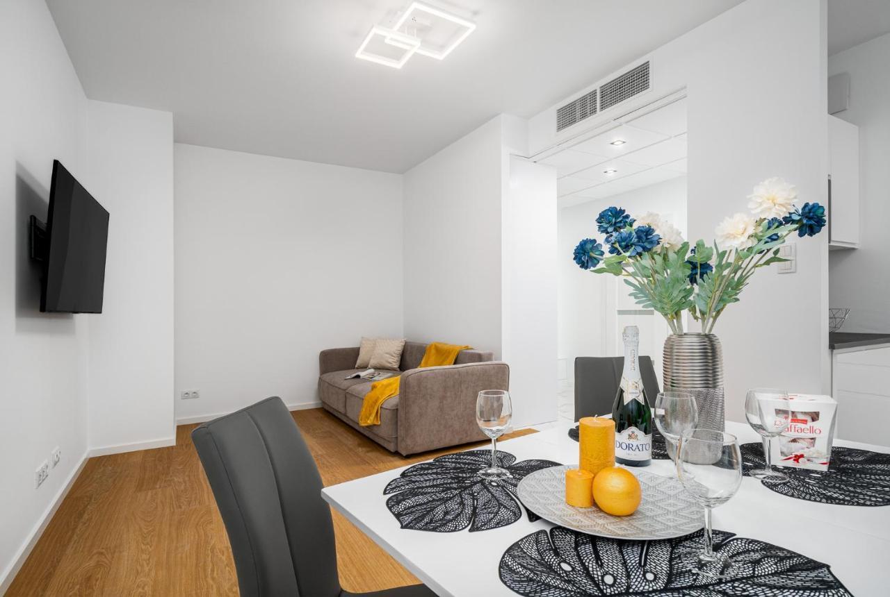 Warsaw Modern Stay Apartamenty Kasprzaka 29 Экстерьер фото